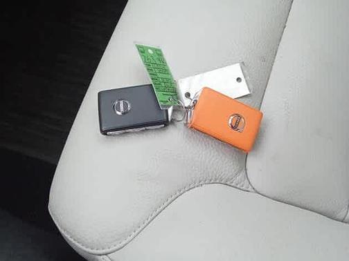 2024 Volvo XC60 Plus