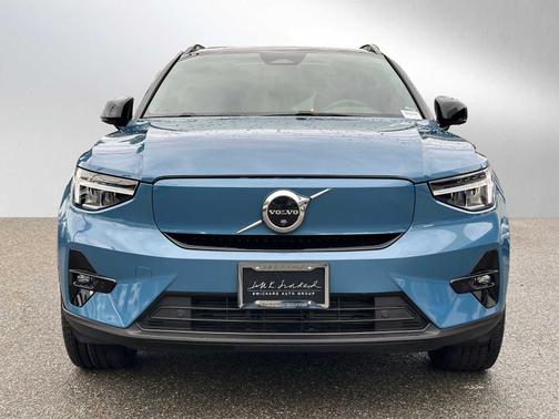 2023 Volvo XC40 Recharge Pure Electric Plus
