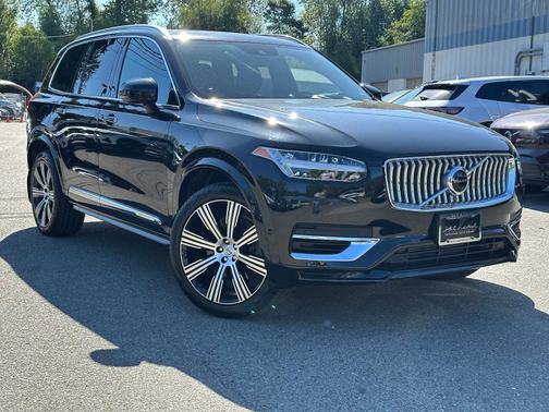2022 Volvo XC90 Recharge Plug-In Hybrid T8 Inscription Extended Range 7P