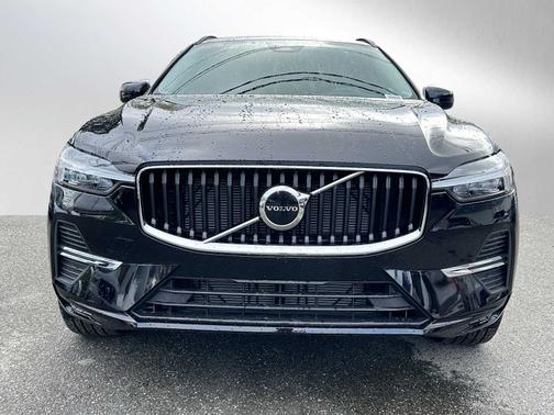 2022 Volvo XC60 B5 AWD Momentum