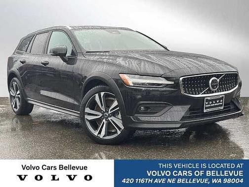 2025 Volvo V60 Cross Country Plus