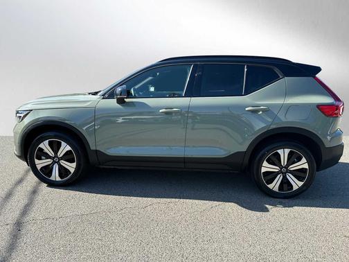 2023 Volvo XC40 Recharge Pure Electric Plus