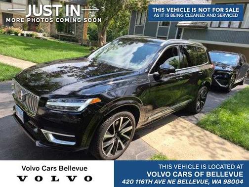 2022 Volvo XC90 Recharge Plug-In Hybrid T8 Inscription Expression Extended Range 6P