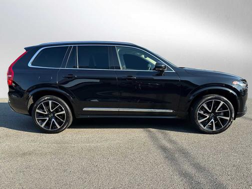 2022 Volvo XC90 Recharge Plug-In Hybrid T8 Inscription Expression Extended Range 6P