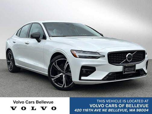 2024 Volvo S60 B5 Core Dark