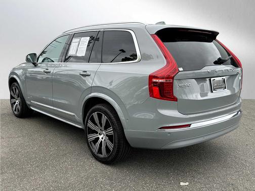 2024 Volvo XC90 Recharge Plug-In Hybrid T8 Ultimate Bright 7-Seater