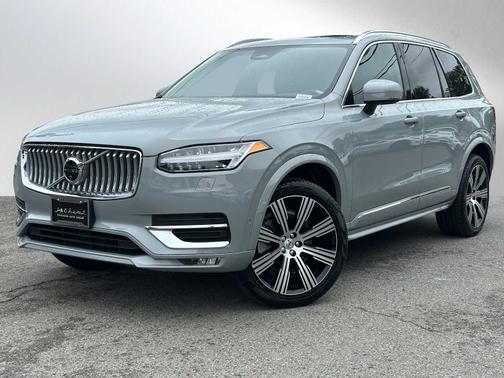 2024 Volvo XC90 B5 Plus Bright