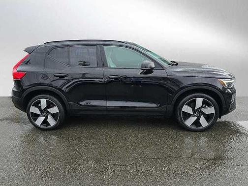 2023 Volvo XC40 Ultimate