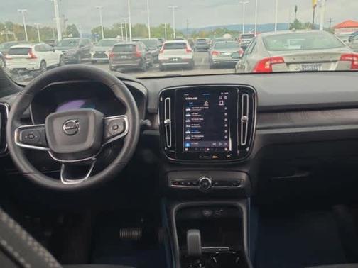 2023 Volvo XC40 Recharge Pure Electric Ultimate