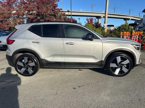 2023 Volvo XC40 Recharge Pure Electric Ultimate