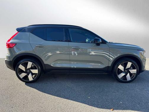 2023 Volvo XC40 Recharge Pure Electric Ultimate