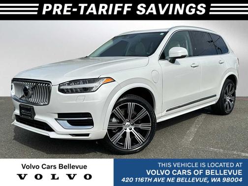 2022 Volvo XC90 Recharge Plug-In Hybrid T8 Inscription Extended Range 6P