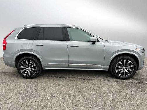 2025 Volvo XC90 Plus