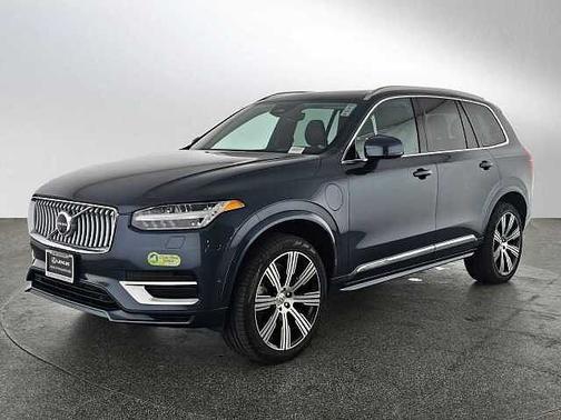 2023 Volvo XC90 Plus