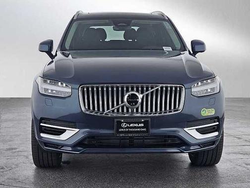2023 Volvo XC90 Plus