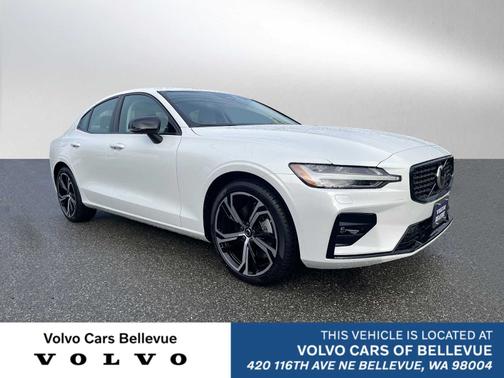 2024 Volvo S60 B5 Core Dark