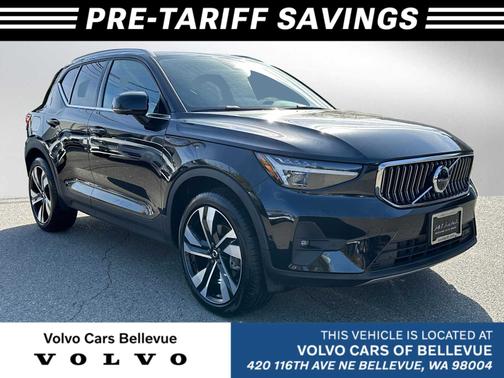 2024 Volvo XC40 B5 Plus Bright