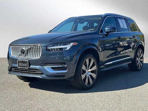 2023 Volvo XC90 Plus
