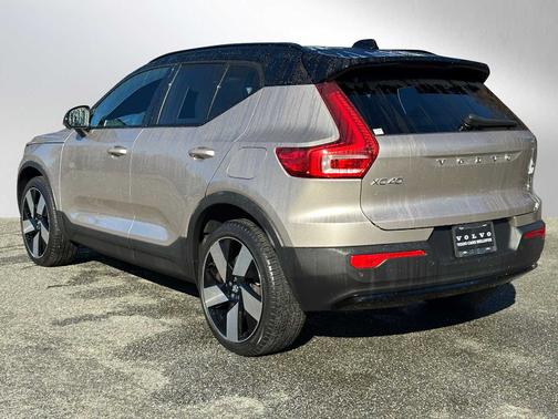 2023 Volvo XC40 Recharge Pure Electric Ultimate