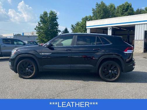2024 Volkswagen Atlas Cross Sport 2.0T SE w/Technology