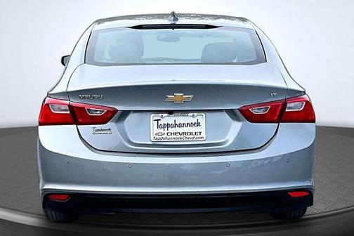 Sterling Gray Metallic 2024 Chevrolet Malibu FWD 1LT