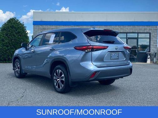 2023 Toyota Highlander Hybrid XLE