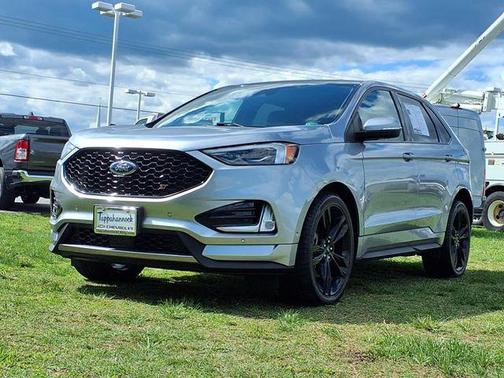 2021 Ford Edge ST