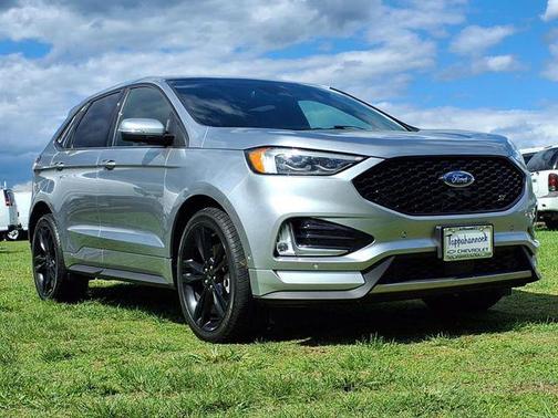 2021 Ford Edge ST