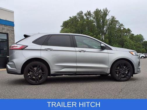 2021 Ford Edge ST