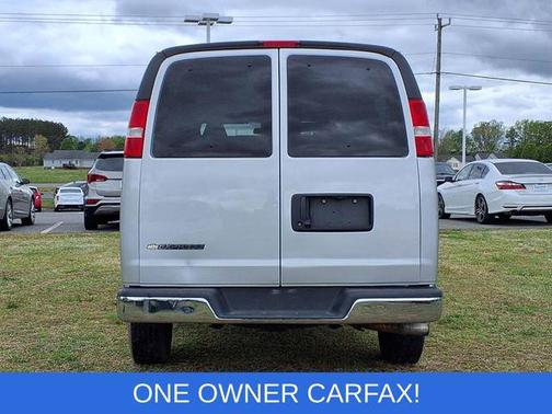 2018 Chevrolet Express 3500 LT