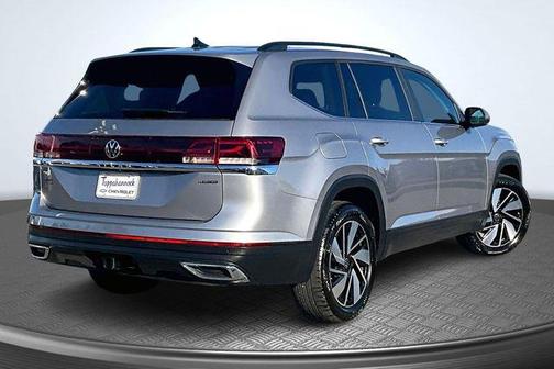 2025 Volkswagen Atlas 2.0T SE w/Technology 4MOTION