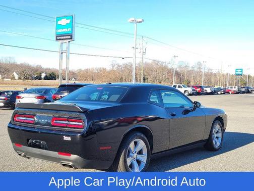 2023 Dodge Challenger SXT