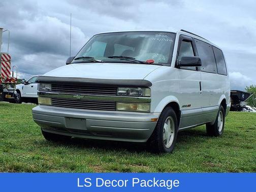 2000 Chevrolet Astro Base