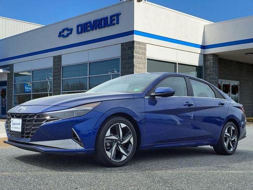 2023 Hyundai ELANTRA Limited