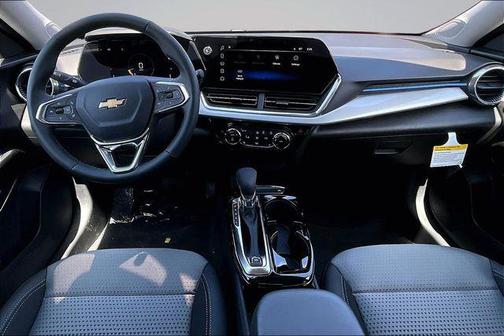 Cypress Gray 2026 Chevrolet Trax LT