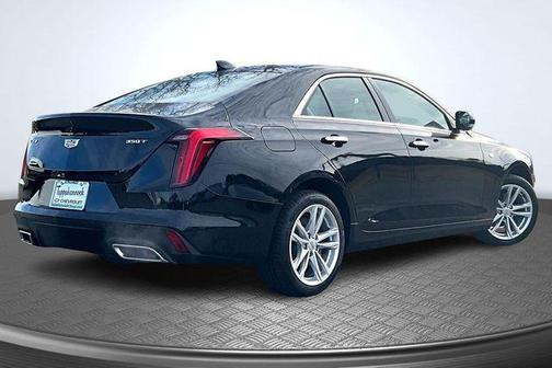 2025 Cadillac CT4 Luxury RWD