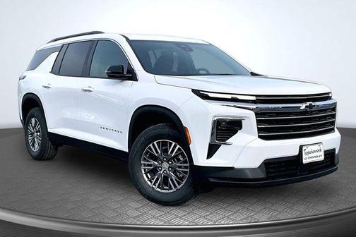 Summit White 2026 Chevrolet Traverse LT