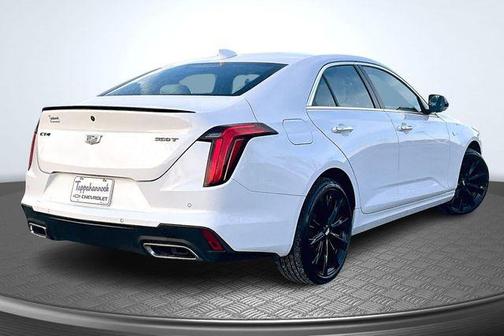 2025 Cadillac CT4 Luxury RWD