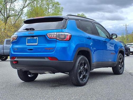 2023 Jeep Compass Trailhawk