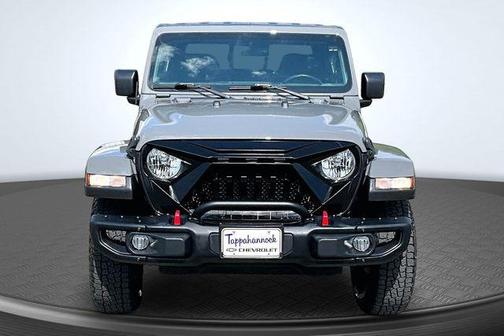 Sting-Gray Clearcoat 2021 Jeep Gladiator Willys 4x4