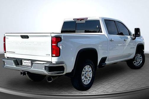 Summit White 2024 Chevrolet Silverado 2500 LTZ