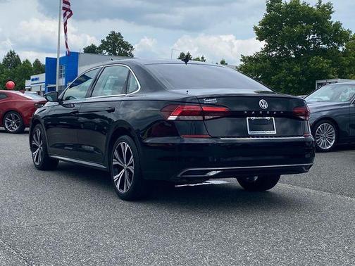 2021 Volkswagen Passat 2.0T SE