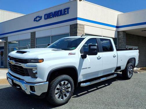 2025 Chevrolet Silverado 3500 LT