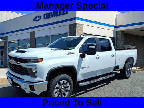 2025 Chevrolet Silverado 3500 LT