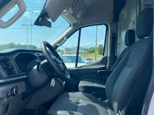 2022 Ford Transit-350 Base