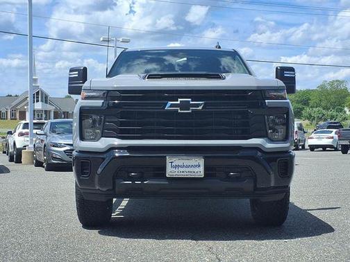 2025 Chevrolet Silverado 2500 Custom