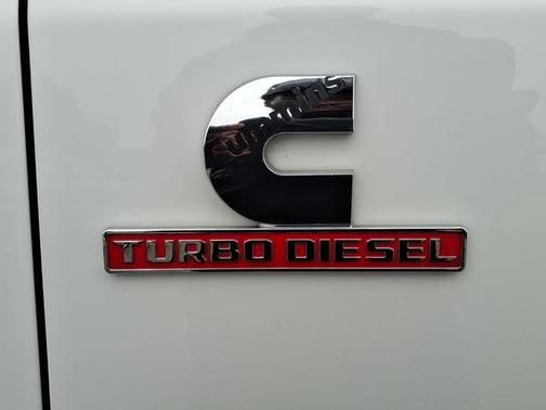 2019 RAM 2500 Big Horn Crew Cab 4x4 6'4' Box