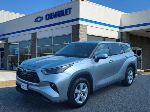2024 Toyota Highlander Hybrid LE