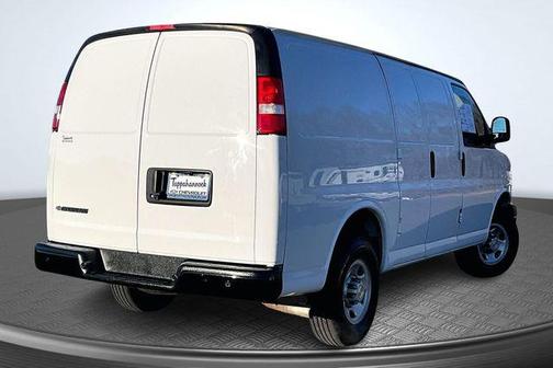 2022 Chevrolet Express 2500 RWD 2500 Regular Wheelbase WT