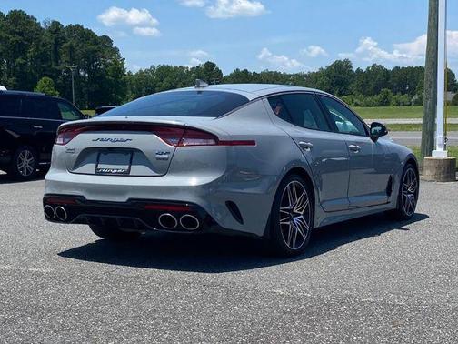2022 Kia Stinger GT1